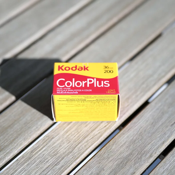 Une pellicule Kodak laissée au soleil.